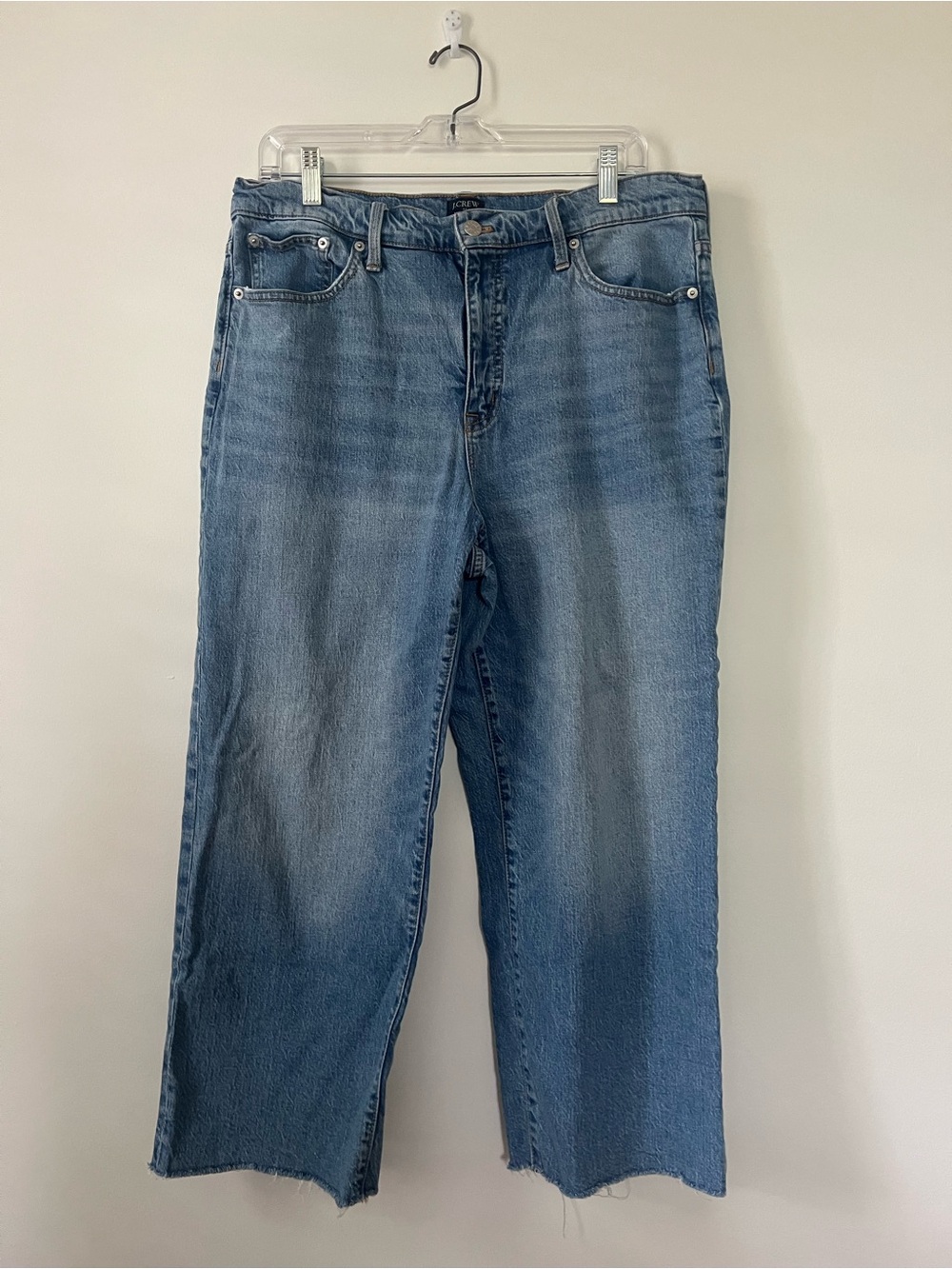 J. Crew Women's Cropped Ankle Jeans in Light Blue Wash EUC size 14